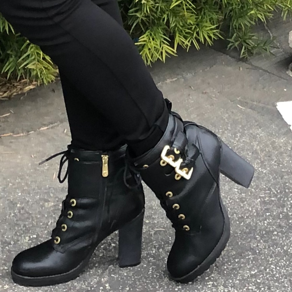 Guess boots.